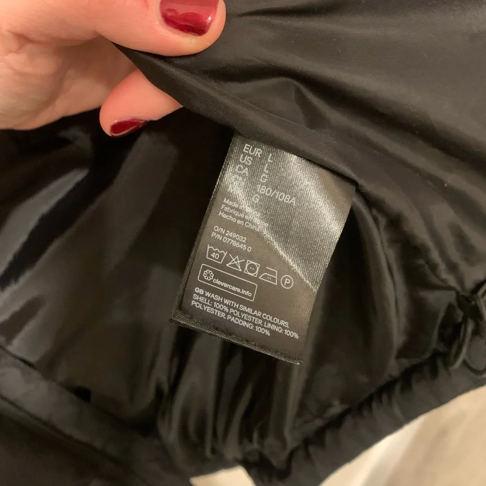 H&M Black Puffy Coat Size L - Picture 7 of 14
